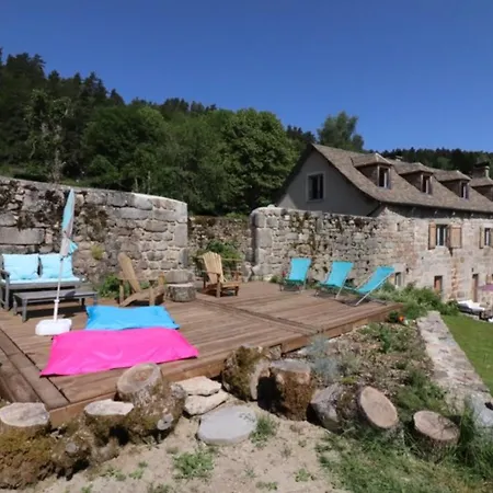 Maison De Caractere Avec Piscine Chauffee, 6 Chambres, Proche Activites Nature Et Stations De - Fr-1-742-249